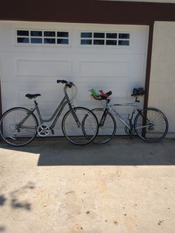 Trek Female Bycicle / Felt S25 Triathlon bike