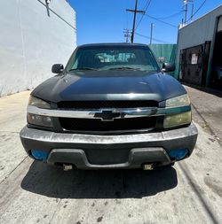 2004 Chevy Avalanche