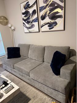 WELL KEPT Bonaterra II 99” Sofa