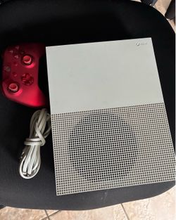 Microsoft Xbox One S 1TB White Home Console 4K UHD Wi-Fi