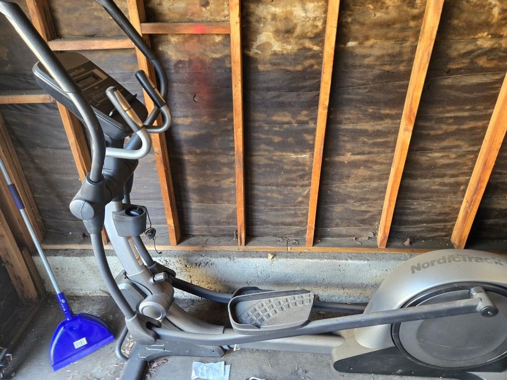 Nordictrack E 5.9 Elliptical