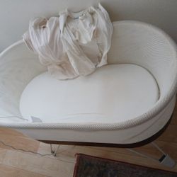 Bassinet 