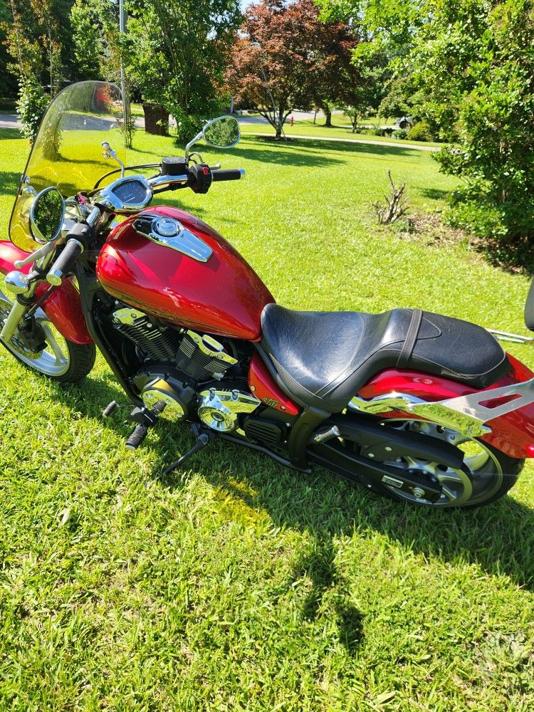 2012 Yamaha Stryker 1300 Motorcycle - 5385 miles - $5400 - Apex