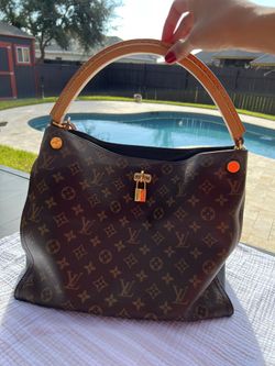 Louis Vuitton Gaia
