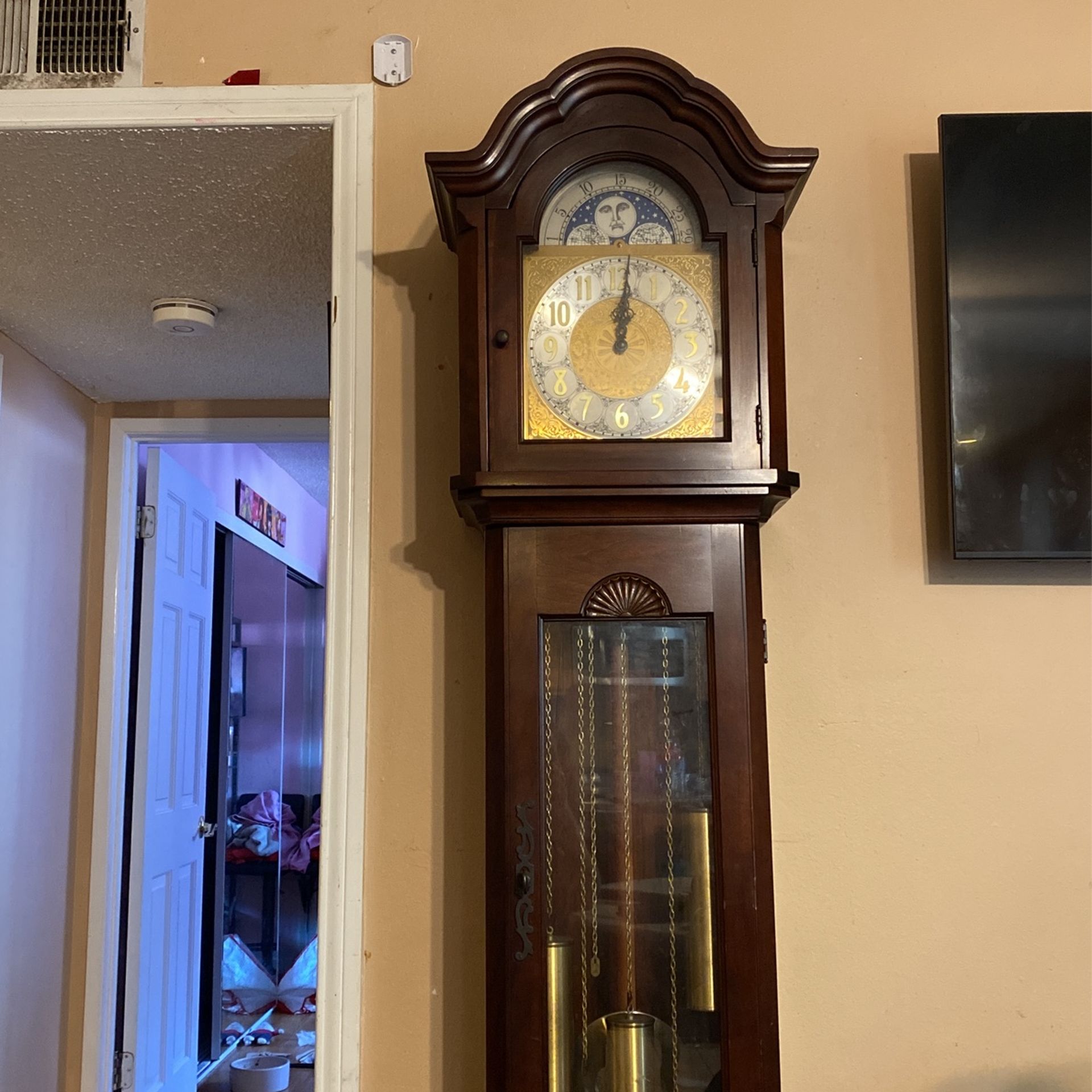 Ridgeway Grandfather Clock