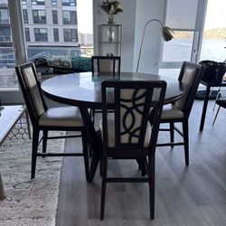 Cindy Crawford Home Highland Park 5-Pc Round Counter Height Dining Set