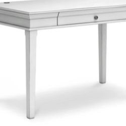 NEW!!! Kanwyn Whitewash Home Office Small Leg Desk