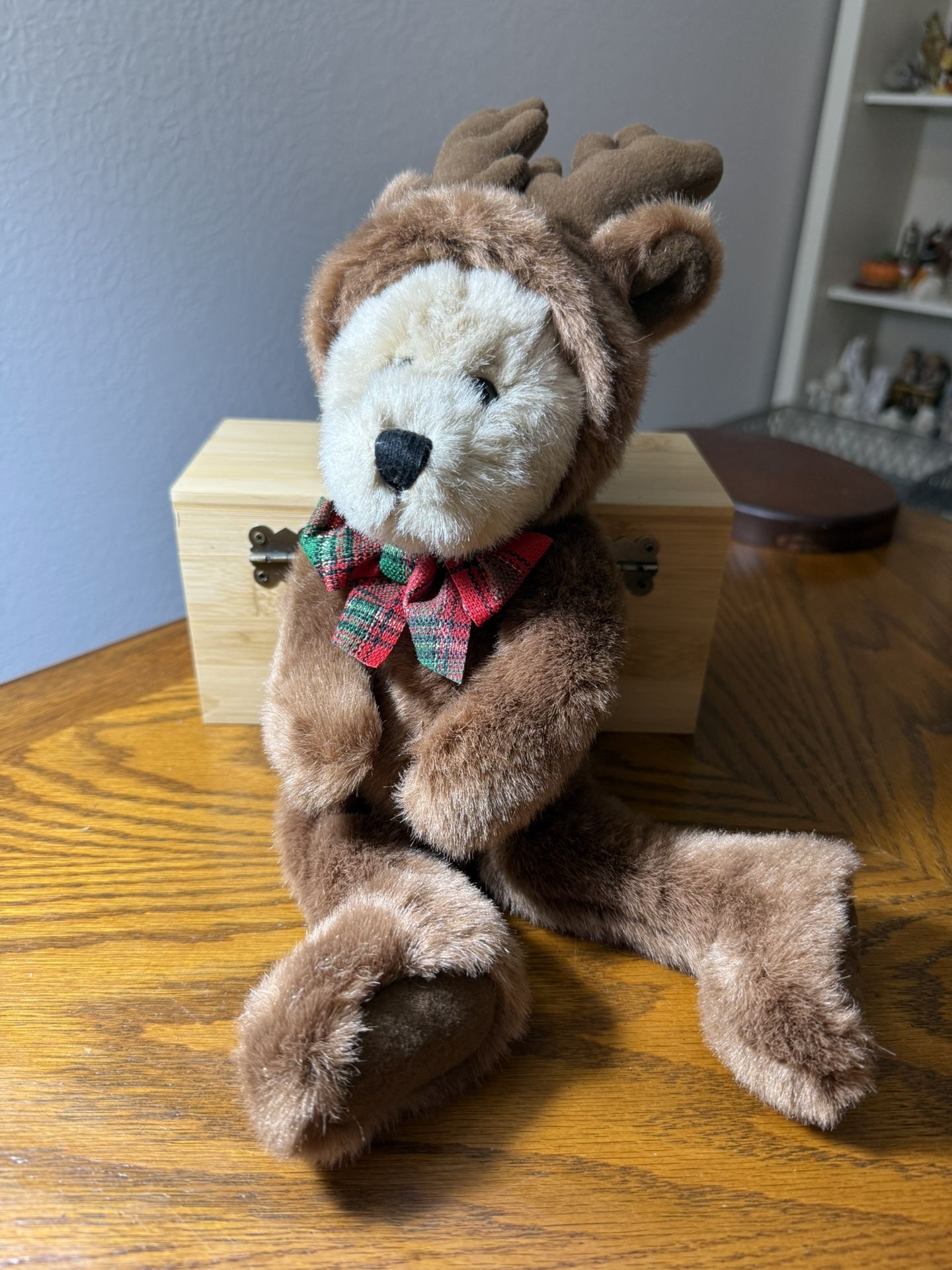 1997 GAC Christmas Plush 12" Tan Teddy Bear w/ Brown Reindeer Removable Hoodie 