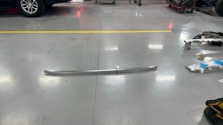 Roof Rack Left Side 2019 Lexus