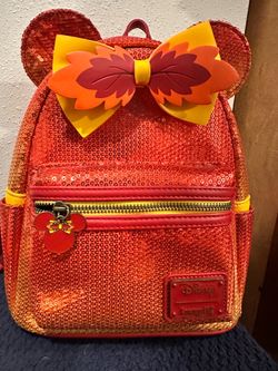 Autumn 🍂 Minnie loungefly backpack