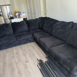 Good 6Seat Sectional W/ 360 Chair + Pillows 