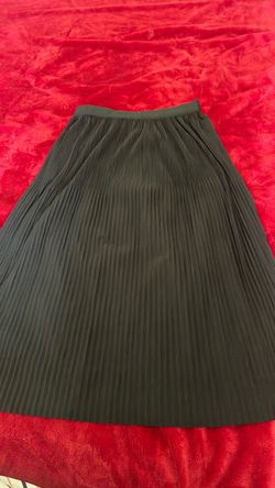 Black skirt