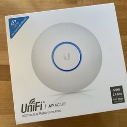 Ubiquiti UAP-AC-LITE UniFi AP AC LITE 802.11ac Gigabit Dual-Radio