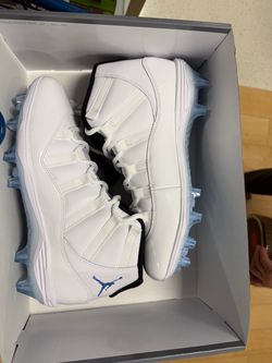 AJ11 Columbia Football Cleats