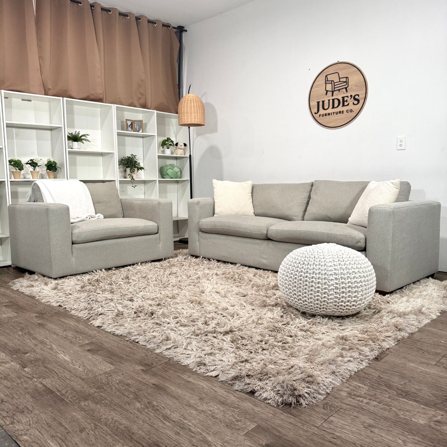 Gray Thomasville Couch and Loveseat Set! Delivery Available!
