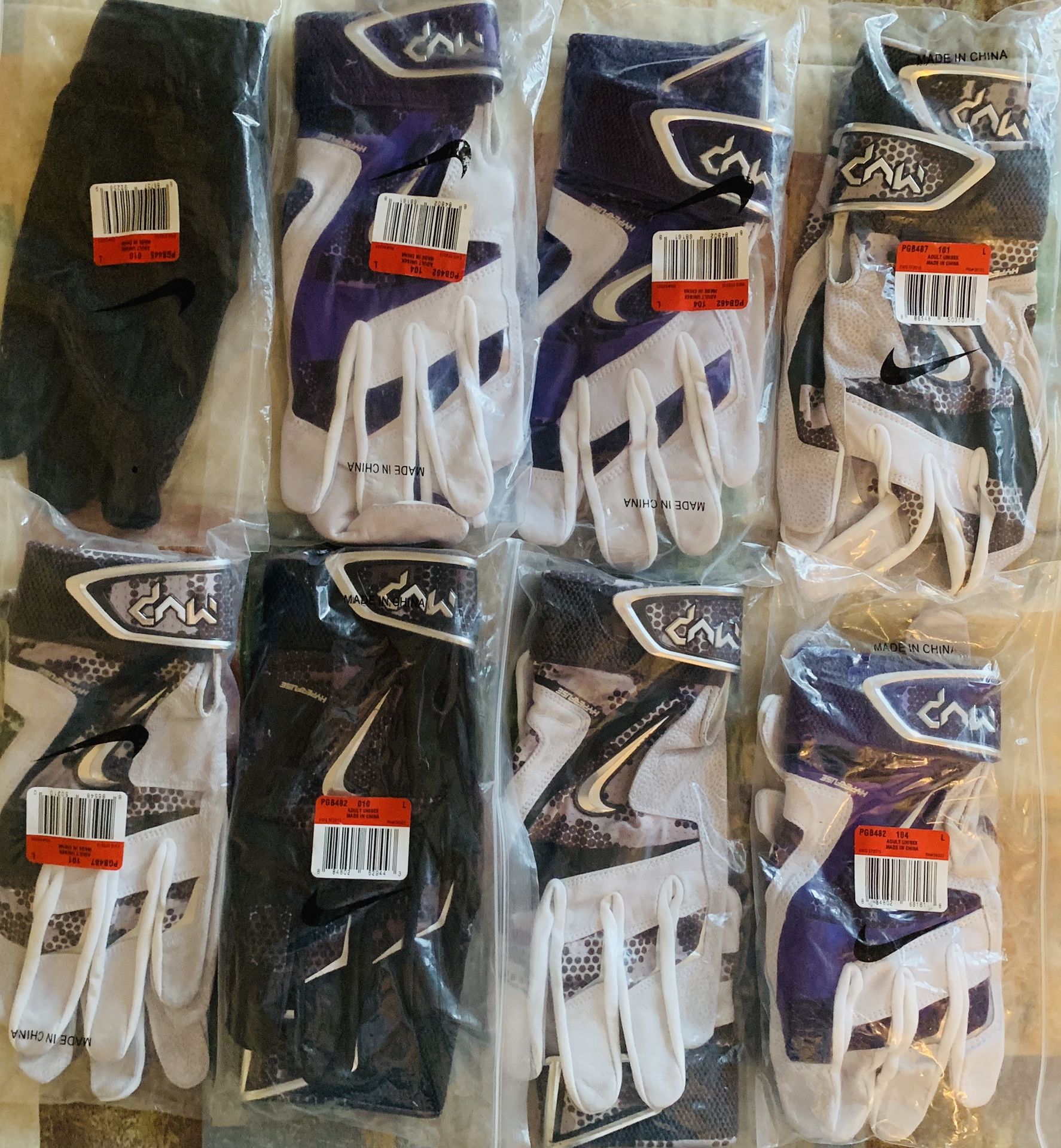 BASEBALL GLOVES (NIKE MVP & VAPOR)