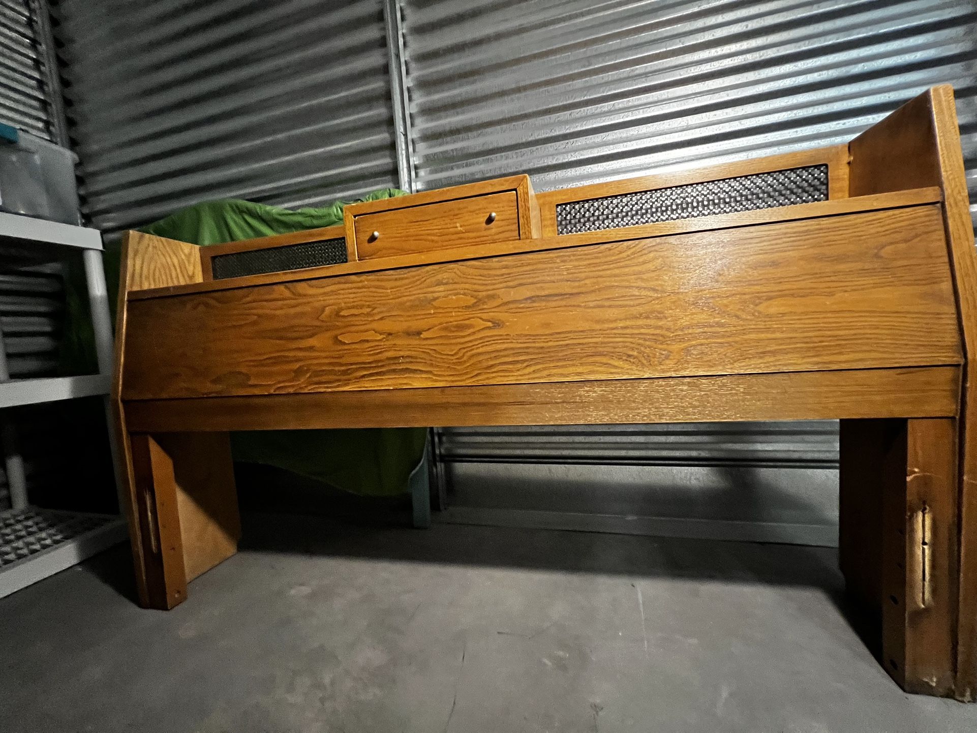 Antique Queen Size Solid PECAN Wood Bed Frame - Headboard, Footboard And Sides - Bed frame