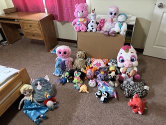Large Collection of Stuffed Animals/Plush Toys - Care Bears, Beanie Boos & More!