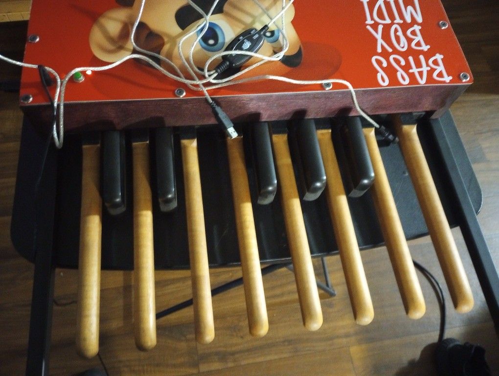 Midi Bass Pedals With Power Supply And Computer Cable