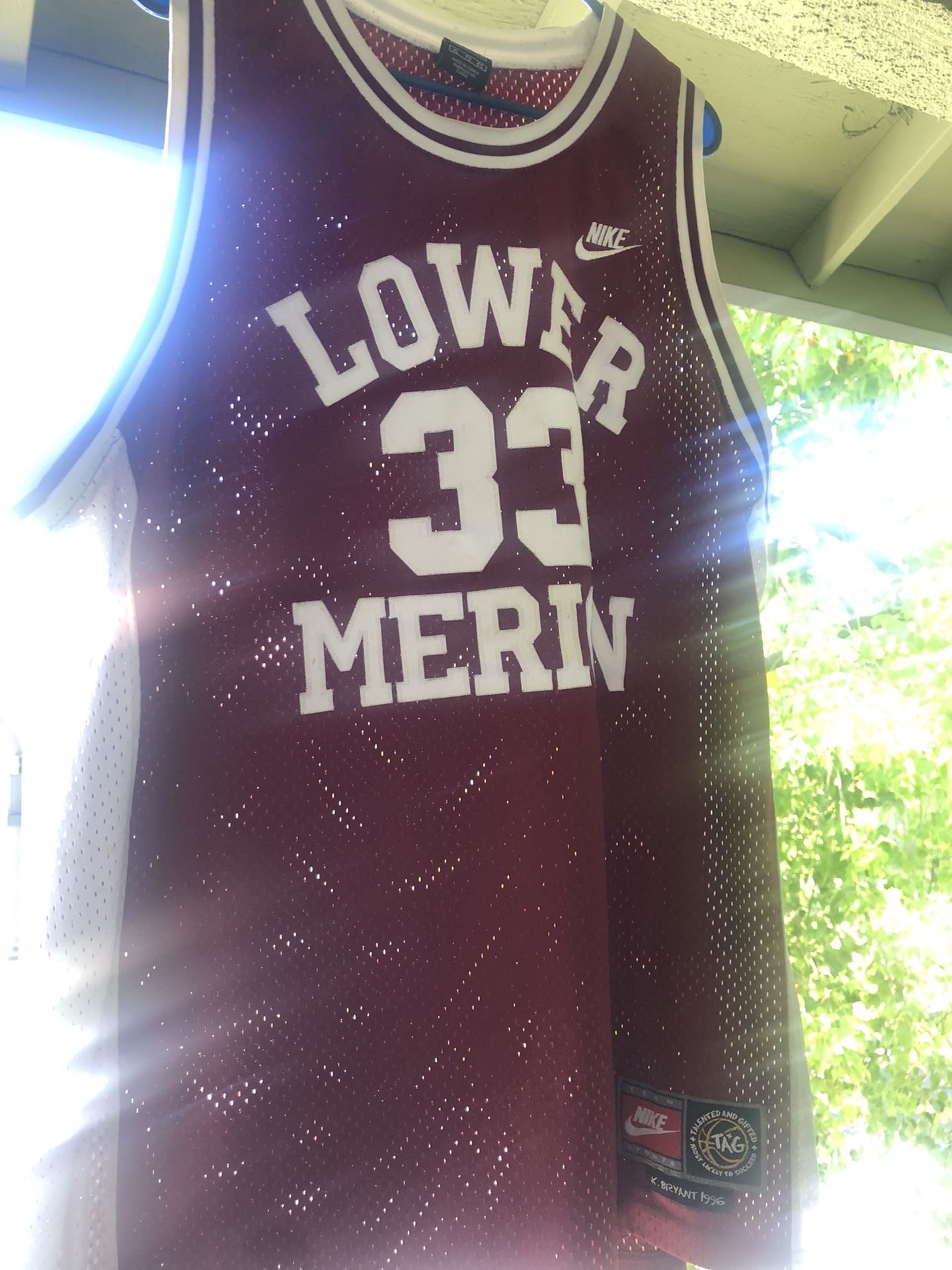 $50 Kobe Bryant High School Jersey Nike Size XL