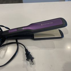 Purple Remington Hair Straightener 