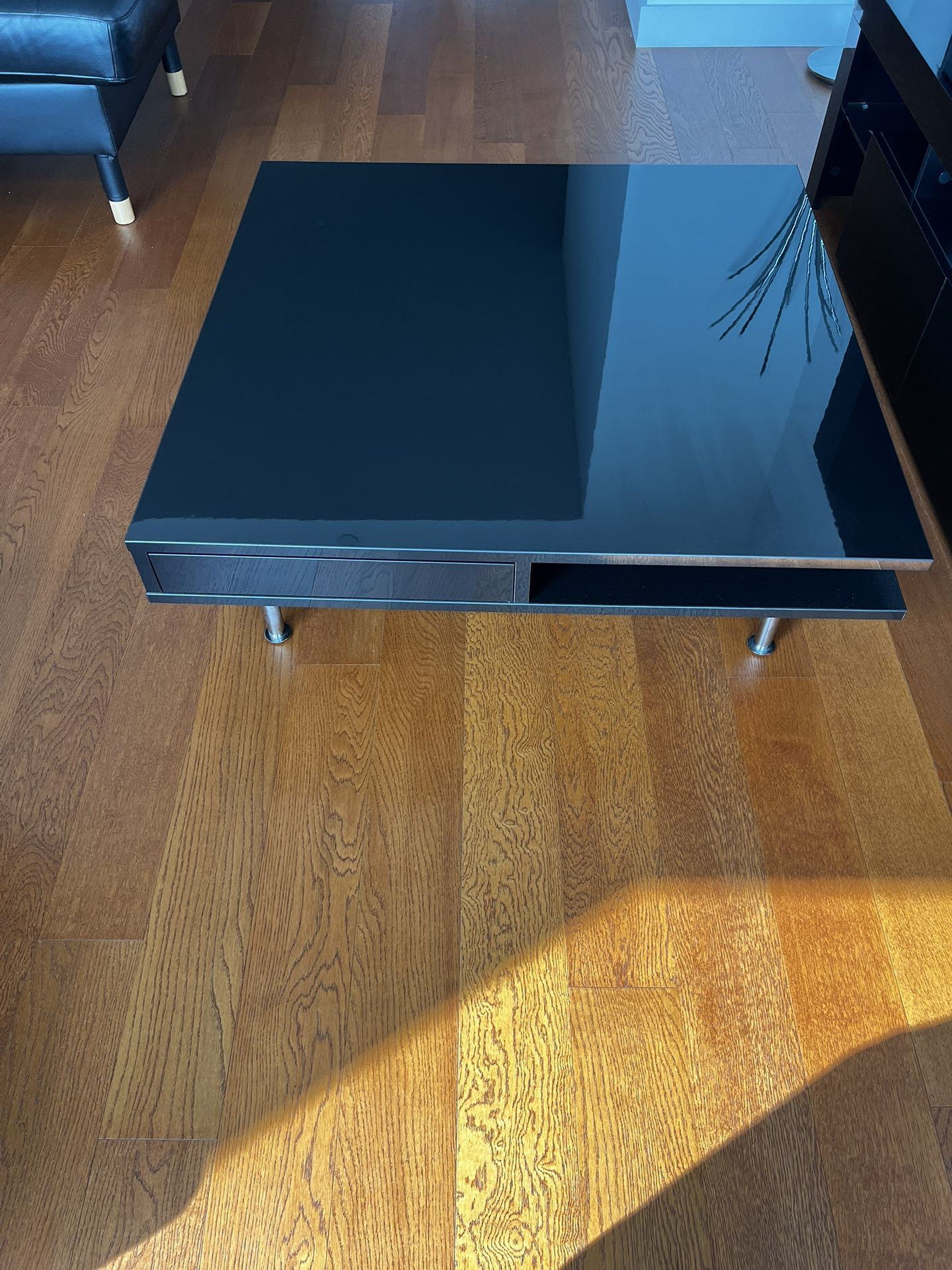 Gloss Black Coffee Table