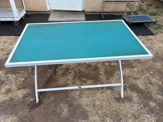 Outdoor table