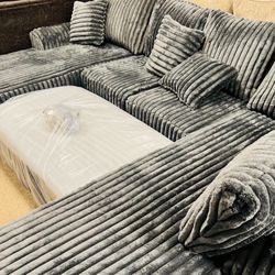 Super Cozy Chaise Sectional! 