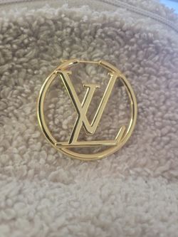 Louise Vuitton Earing Gold Loop