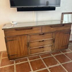 Old Modern Style Dresser / Mirror 