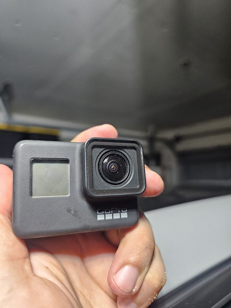 GoPro 7 Package 200 OBO