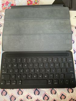 iPad Pro Smart Keyboard
