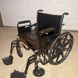 Wheelchair 