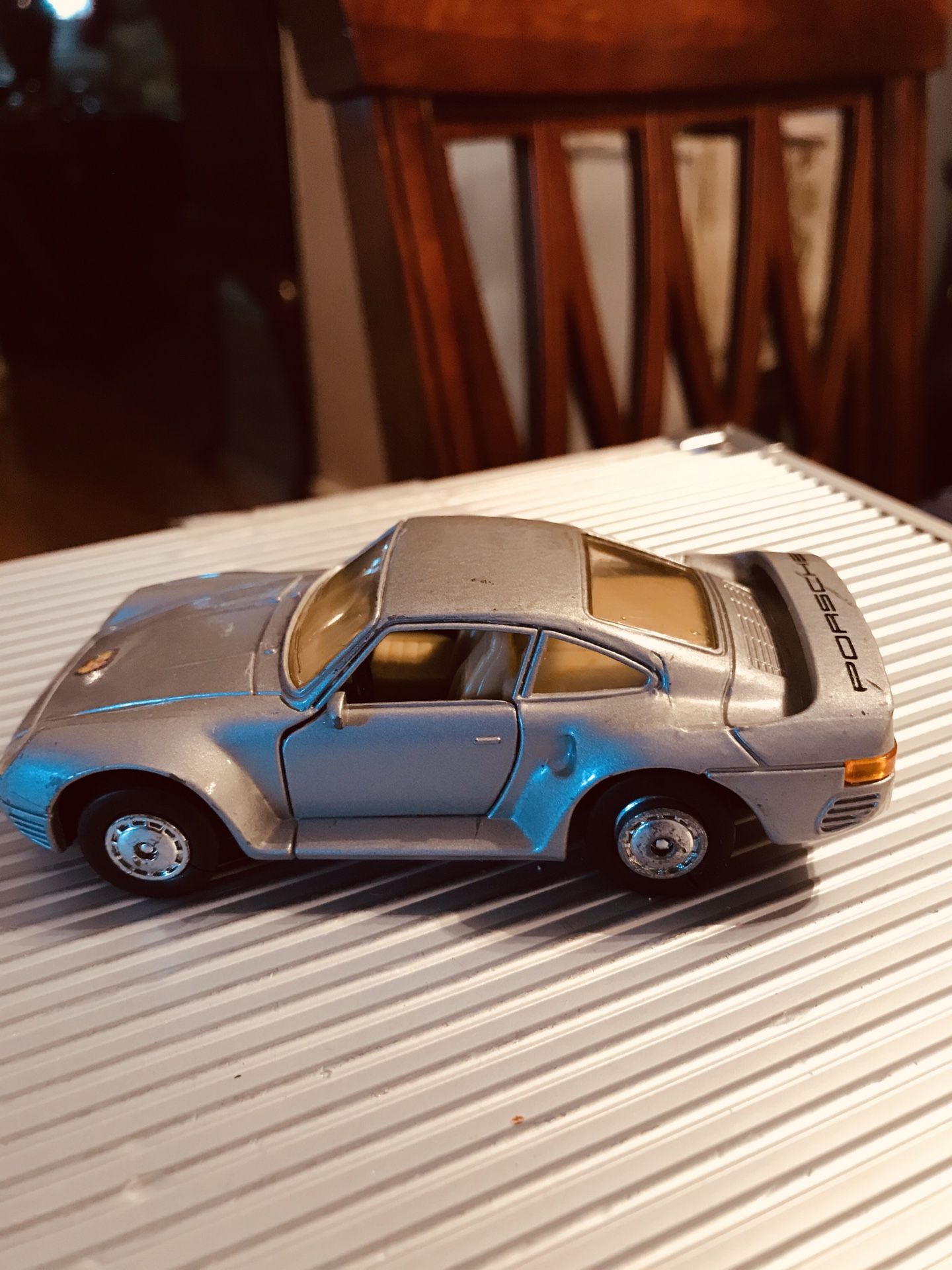 MC Toy Porsche 959 1/36 Macau pullback