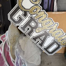 Huge Lot: New/Like New Yard Decorations