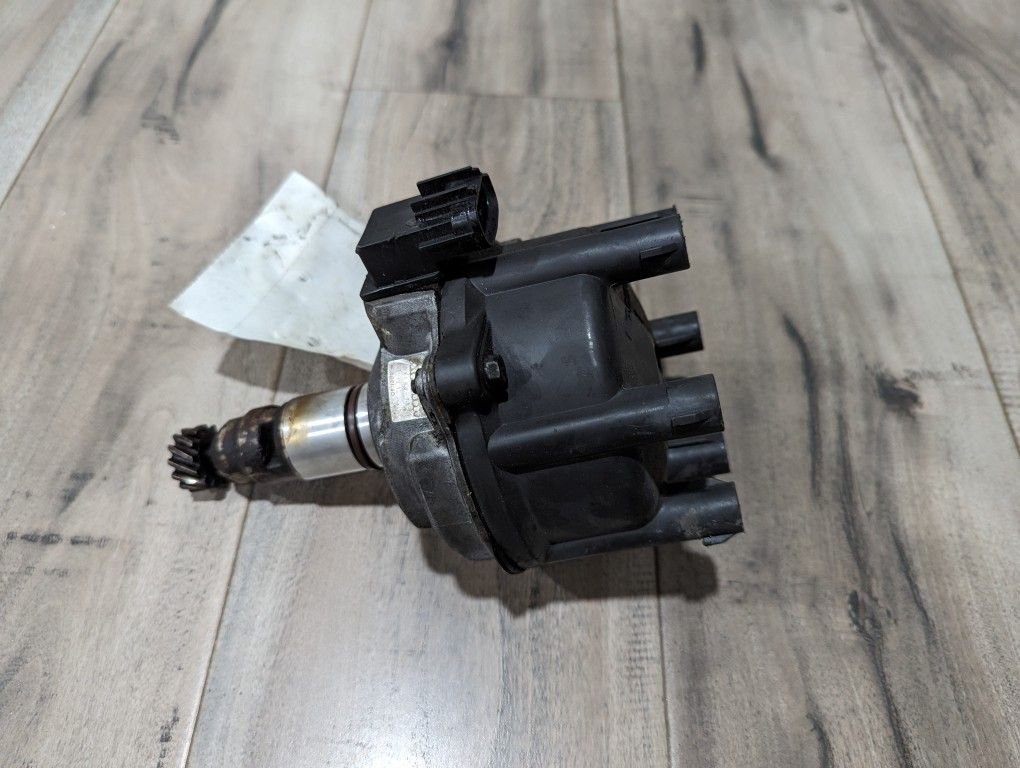 Toyota Len Cruiser Lexus LS450 Distributor 