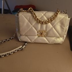 Chanel 19 Bag