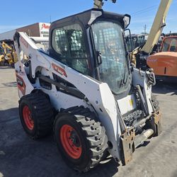Bobcat S770 Skid Steer Loader