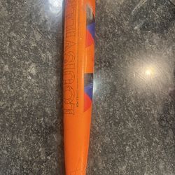 Used 33 In -3 Louisville Slugger Meta Good Quality Very Durable