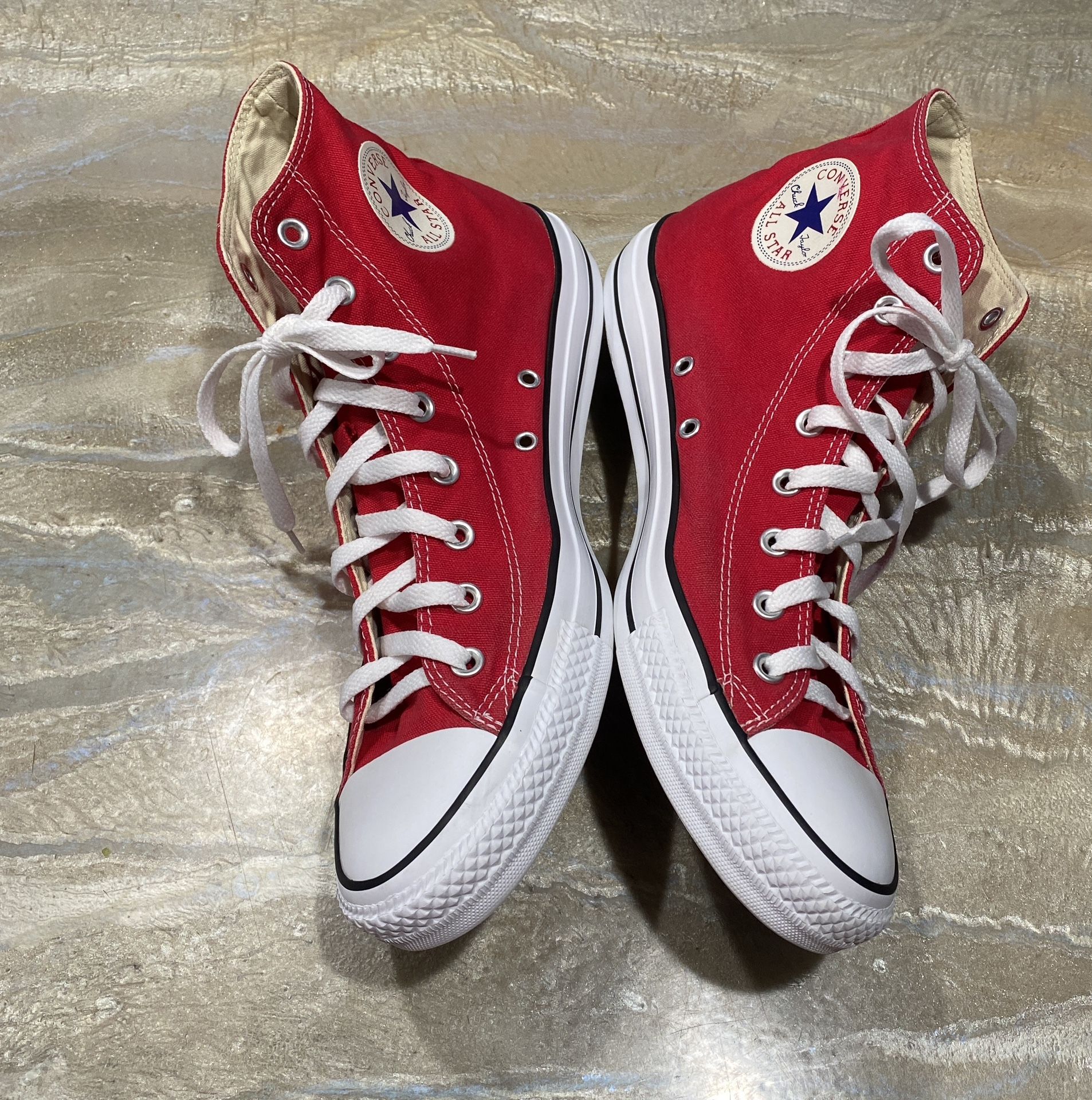 Converse All Star Red Sneakers Shoes Size Men’s 12 / Women’s 14