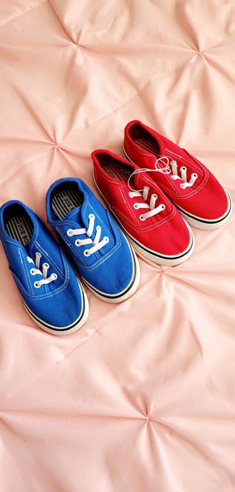 Sz 9 Boys Shoes