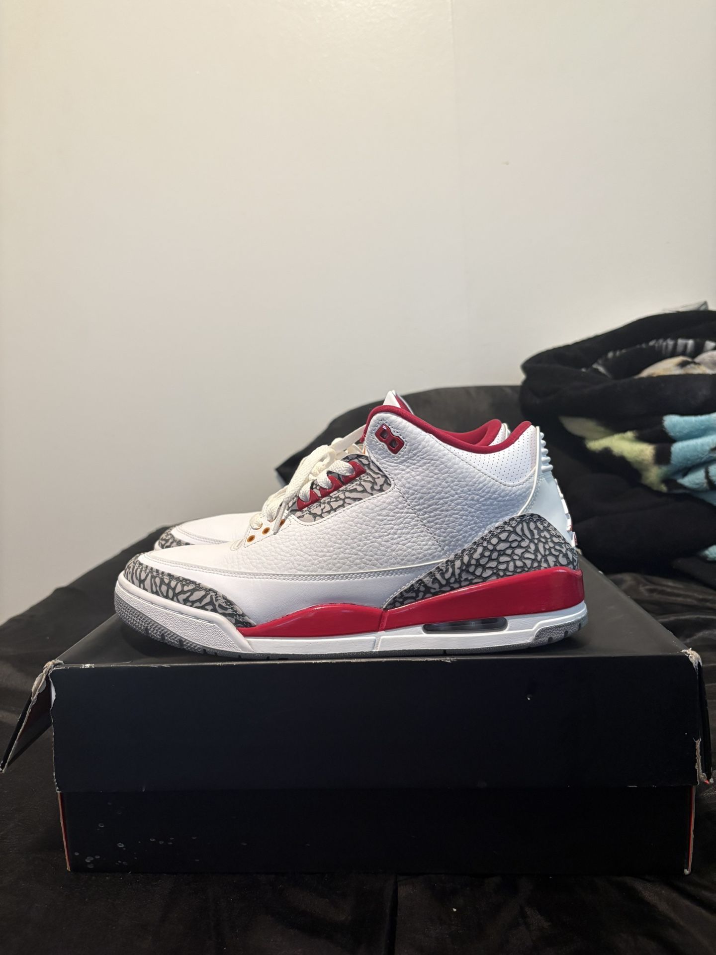 Jordan 3s