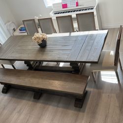 Restoration Hardware Dining Set