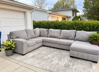 🛋️ Ashley 3 Pieces Sectional Free Delivery Deep Cleaned