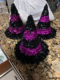 Halloween tinsel witches hats 3 pc 6” H