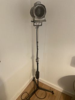 Vintage Movie Camera Light
