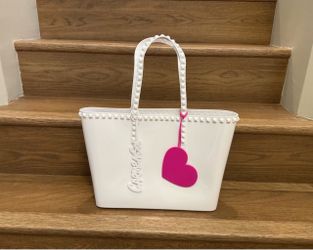 Carmen Sol Tote - Like NEW