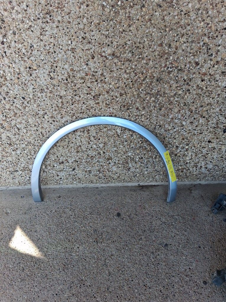 2018-20 Audi Q5 Back Left Flare Fender