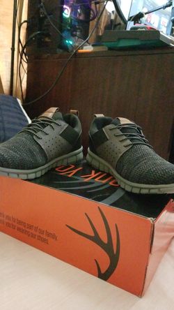 Deer Stags Shoes size 8.5