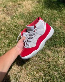 Jordan 11 Cherry